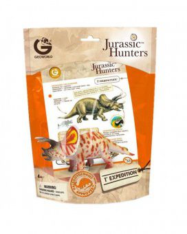 Модель Geoworld Jurassic Hunters Трицератопс